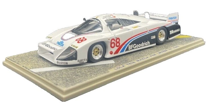 树脂的马自达 1:43 压铸跑车和旅游车