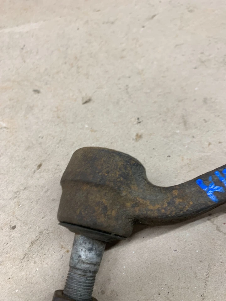 USED 2WD 2X4 PITMAN ARM FITS 69-91 CHEVY K5 BLAZER GMC JIMMY 73-87 SQUARE C10 81 - Image 3 of 4