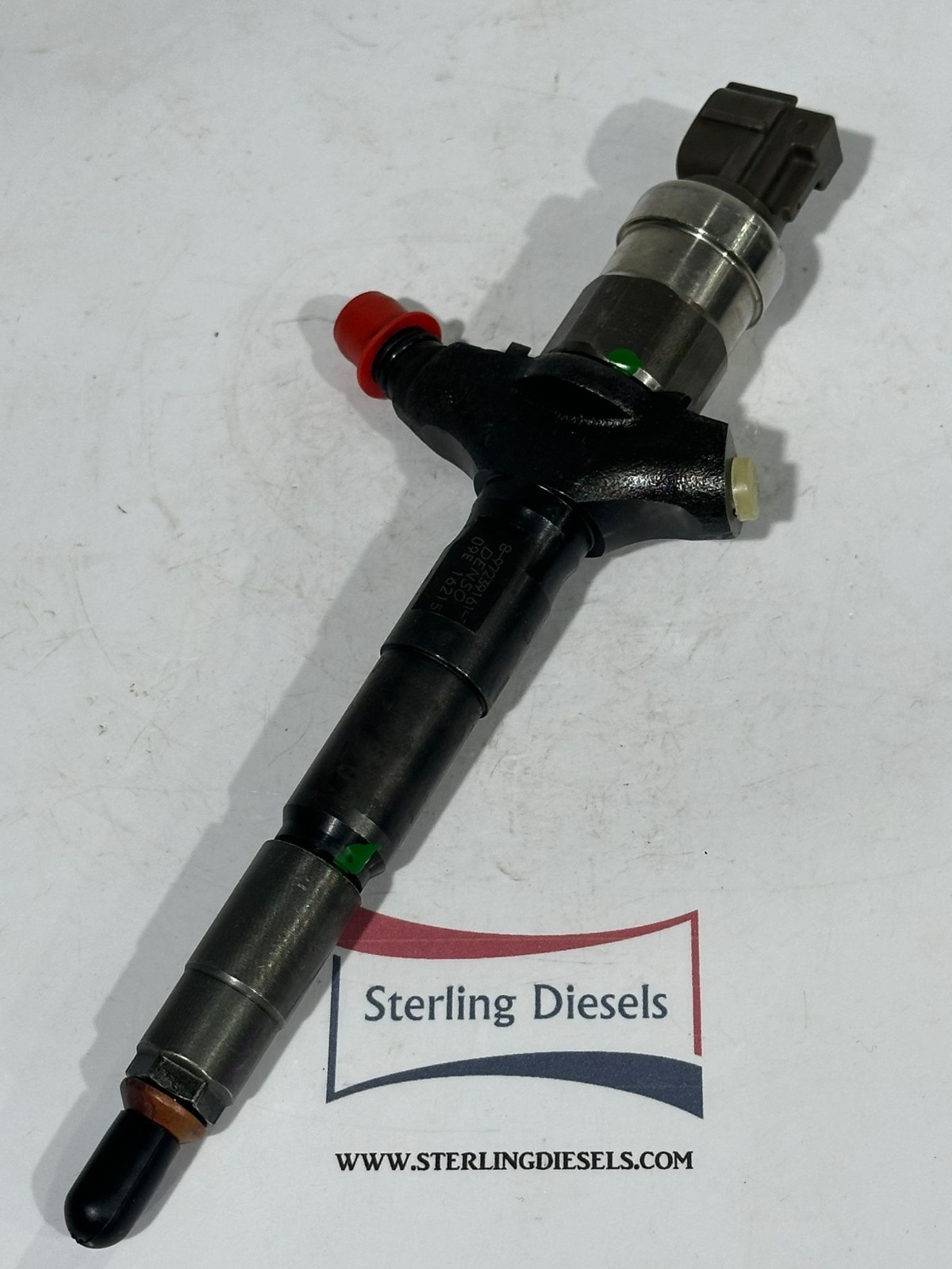 Refurbished Denso 8-97239161-7 09E 16215 fuel injector