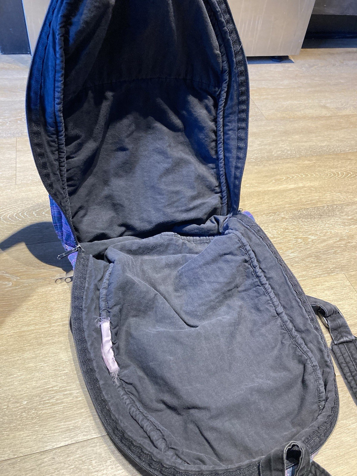 Retro Purple Backpack Adjustable Straps Zipper Po… - image 4