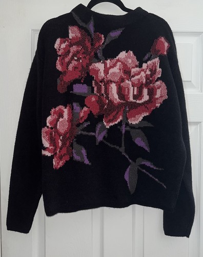 White House Black Market Womens Sweater Size XL Black Floral Cable Knit Pullover