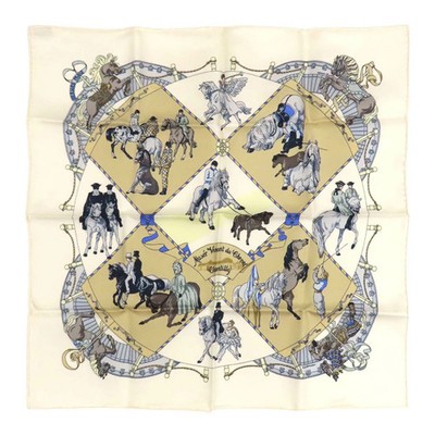 Hermes   Carre 45 Musee Vivant du Cheval Chantilly r0_0428