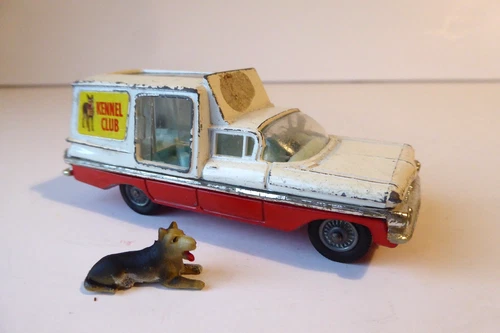 Corgi Toys 486 - CHEVROLET IMPALA KENNEL SERVICE WAGON - 1:43 Vintage Diecast