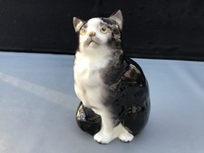 ROYAL DOULTON VINTAGE CAT HN999  