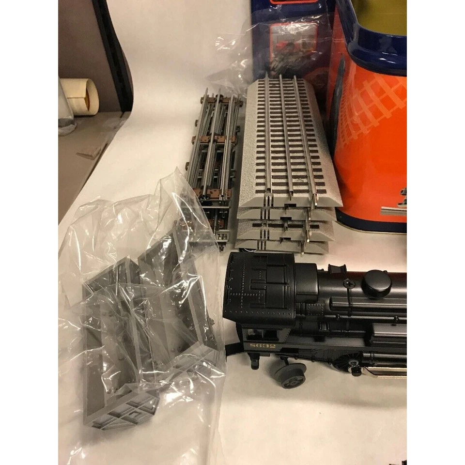 Lionel Toy Train TIn Transformer Railroad engine track dvd cars pennsylvania - Image 4 of 4