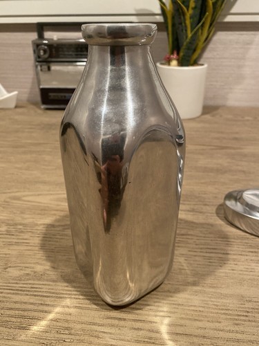 Chrome Metal Milk Jug And Chrome Key/Change Yacht Paper Weight Office Desk Art - Picture 5 of 10
