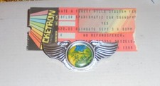 YES Roundabout Album Hard Rock Band Wing Live Concert Jacket Badge Pin MTV VH1 Y