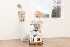 Chariot De Marche En Bois Titus Avec Activités