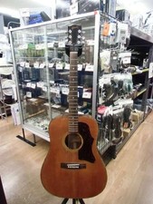 Gibson J-50 Deluxe Safe delivery from Japan