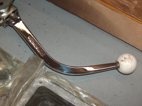 Ford Toploader Hurst Syncro/Loc Dual Pattern 3 Speed Shifter w/Linkage 290-6220 - Picture 16 of 22