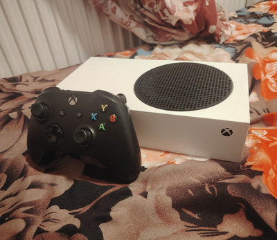 Microsoft Xbox Series S 512 GB Weiß Heimkonsole inkl. Wireless Controller