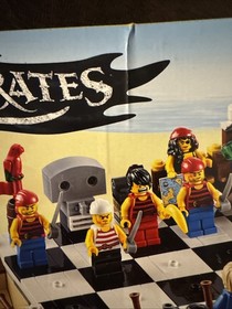 LEGO Pirates 40158 Pirates Chess Set. New. Damaged Box.