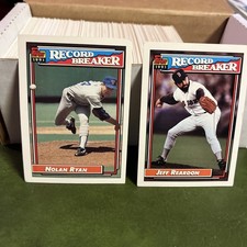 Lot Of 272 1992 Topps Baseball Cards Excellent To NM