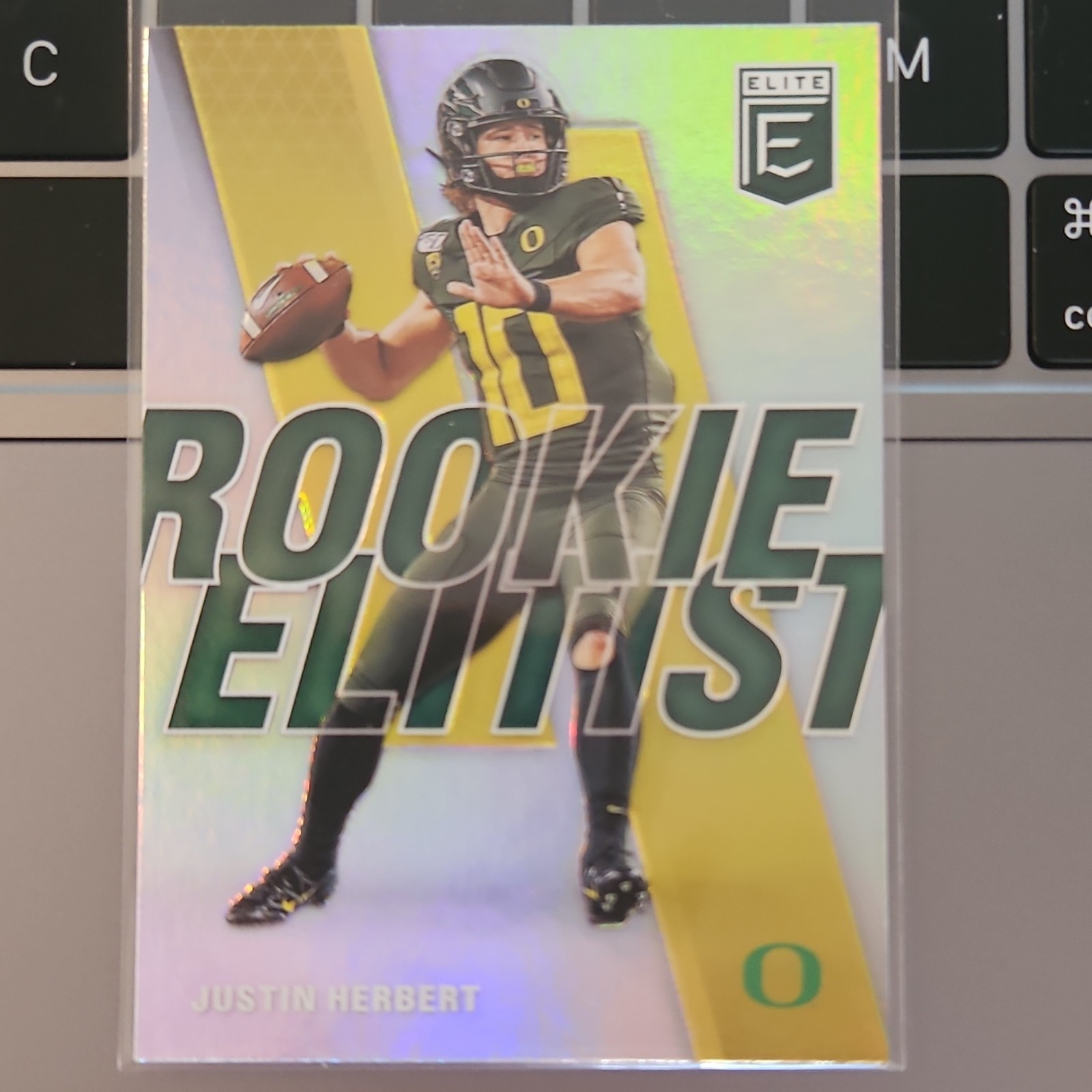 2020 Panini Donruss Elite Rookie Elitist Justin Herbert #13 Oregon Ducks