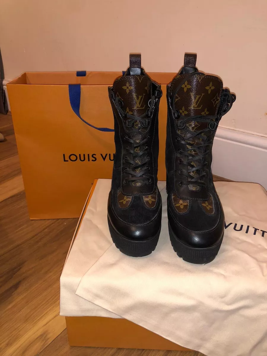 LOUIS VUITTON LAUREATE DESERT BOOTS size 4.5 uk with box, dust bags and  shopping