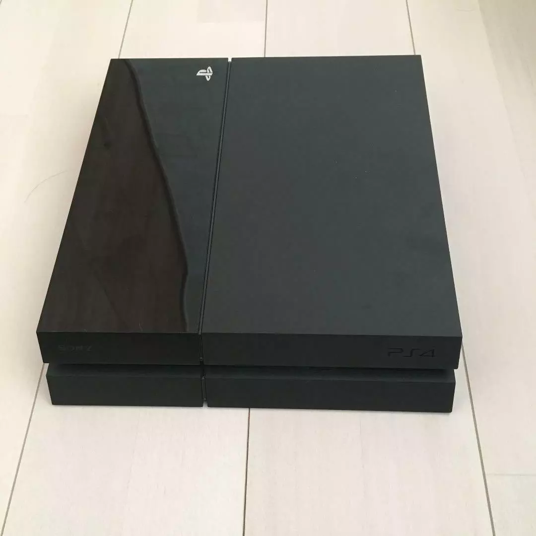 Sony PlayStation 4 PS4 CUH-1000A 500GB Jet Black only Console good