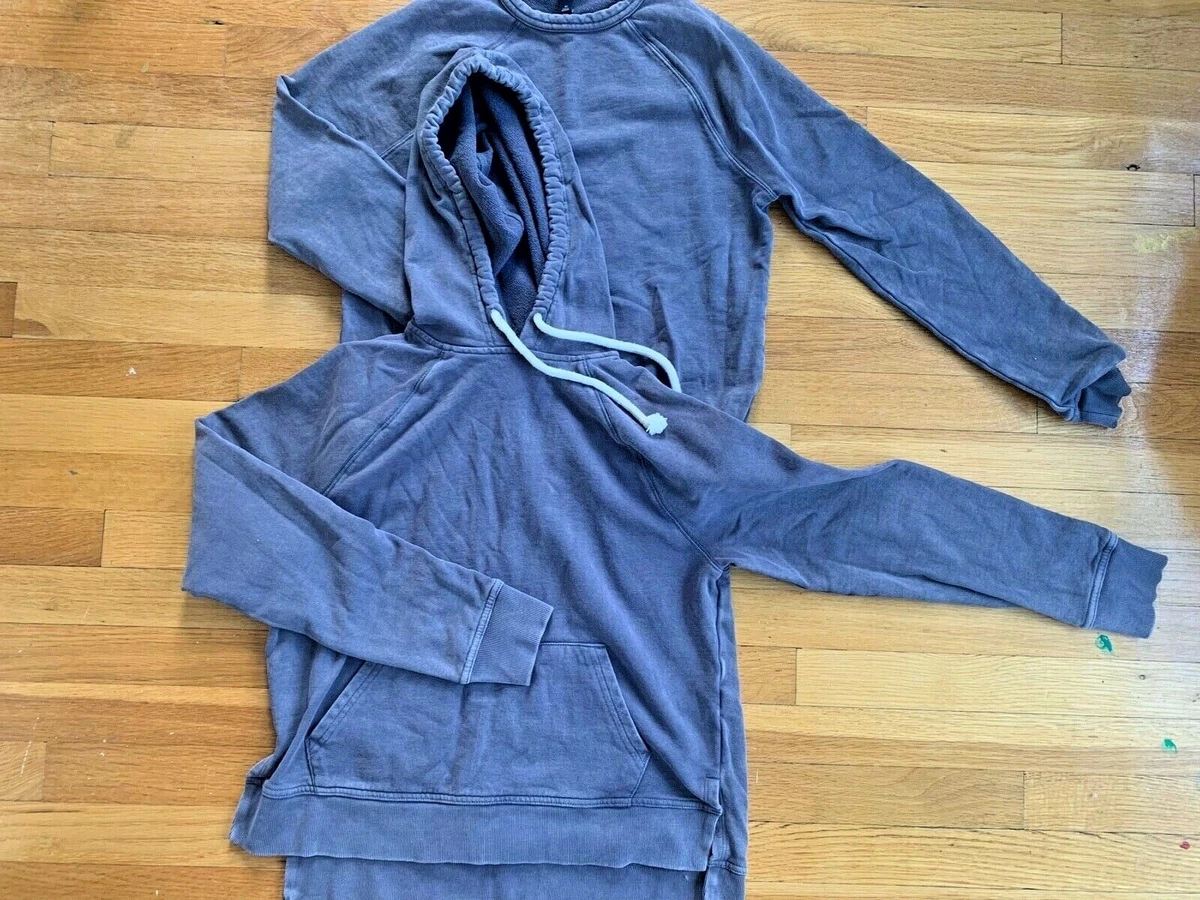 Universal deals thread hoodie
