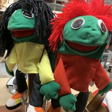 Pair Of Two Turtle Hand Puppets Long Yarn Hair 15  