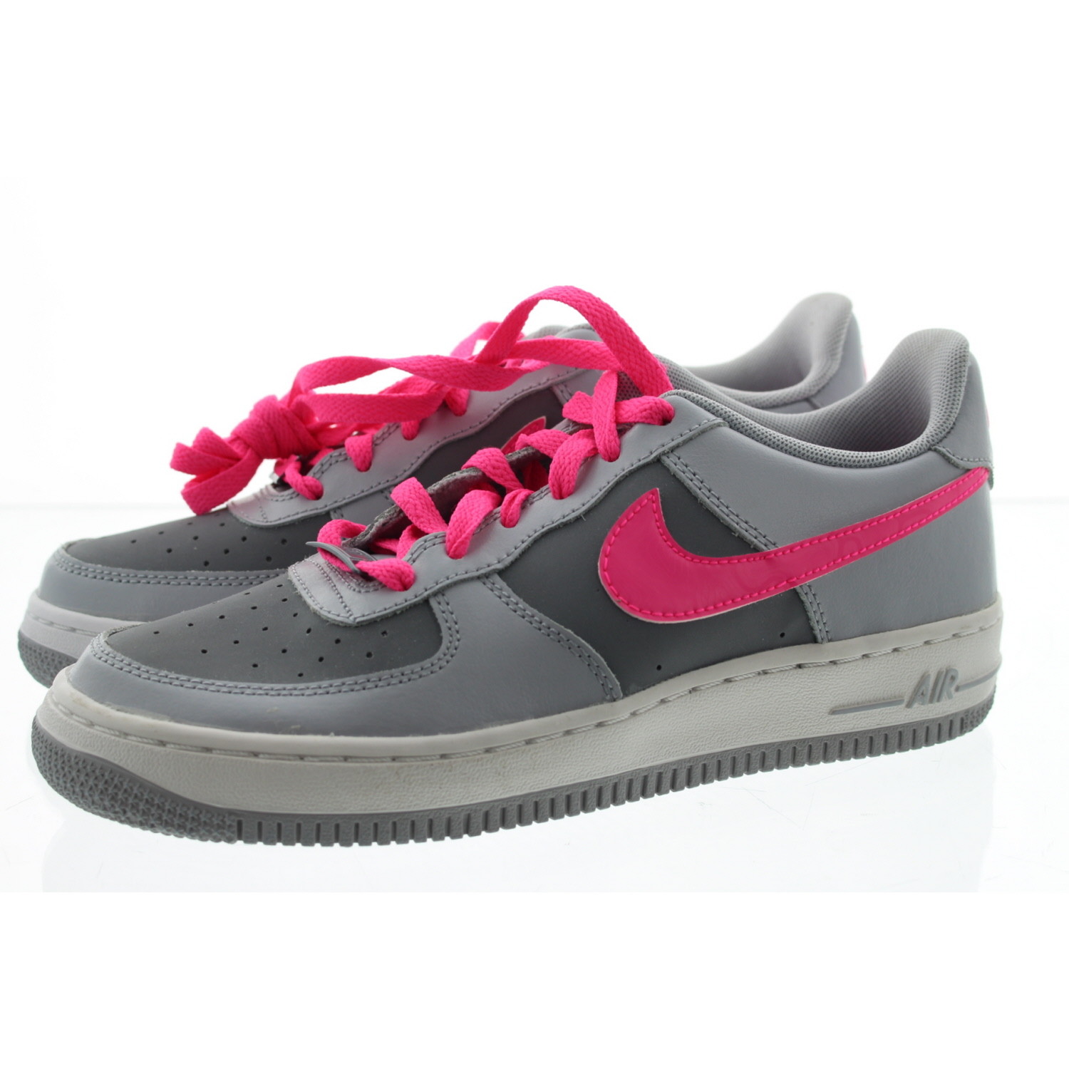 popular girls tennis shoes