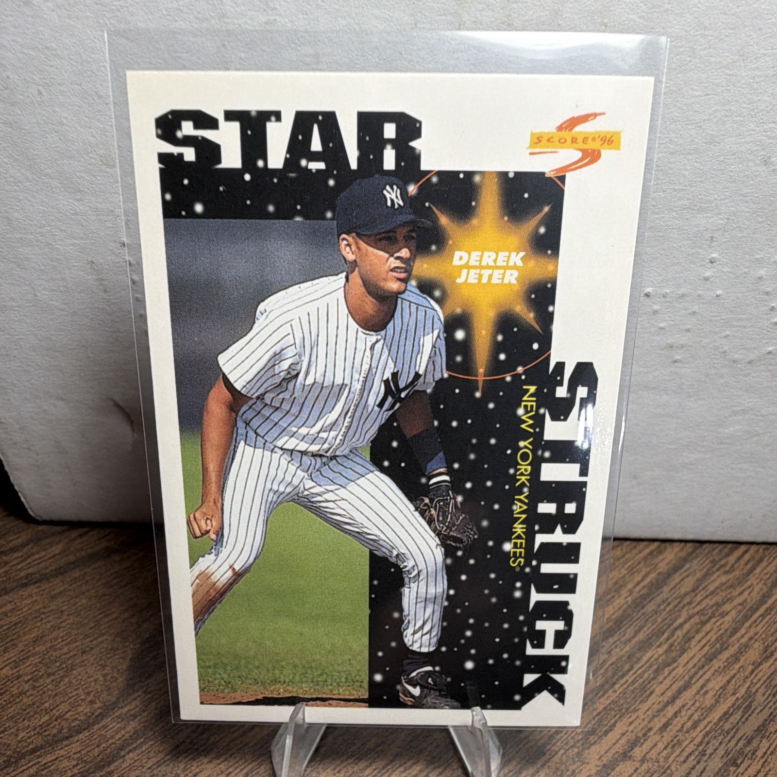 Derek Jeter #384 Baseball Cards 1996 Score trading card — raw and PSA graded price guide