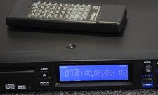 TASCAM CD-01U RACK MOUNT CD PLAYER WITH REMOTE CONTROL CD01U