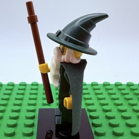 LEGO&reg; Castle Dark Green Wizard Minifigure Kingdoms Dragon Chess King 853373