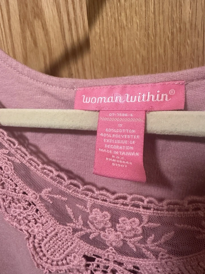 女式大码 1X 22/24 Dusty Rose 蕾丝钩针束腰上衣 3/4 袖 — 第 4/4 张图片