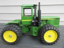 Vintage ERTL John Deere 8850 4WD Dual Wheels ...