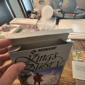 Konami King's Quest V Nintendo NES NTSC-U/C w/ Box & Manual Included 1992