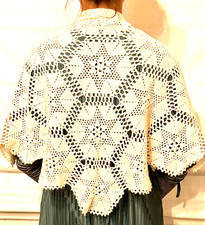 Vintage Women's Boho Handmade Crochet Shawl Collar Stars One Size Artisan White