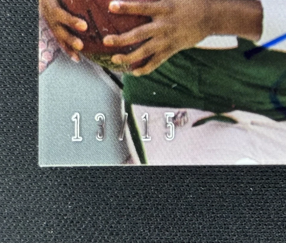 GENO SMITH 2013 Topps Strata Shadow Box Rookie RC Jersey /15 Auto Emerald SP - Image 2 of 3