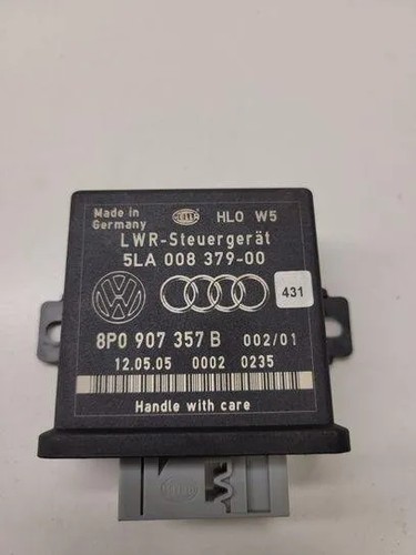 AUDI A4 8EC, B7 Scheinwerfer-Steuergerät 8P0907357B 2.50 Diesel 120kw 23933072