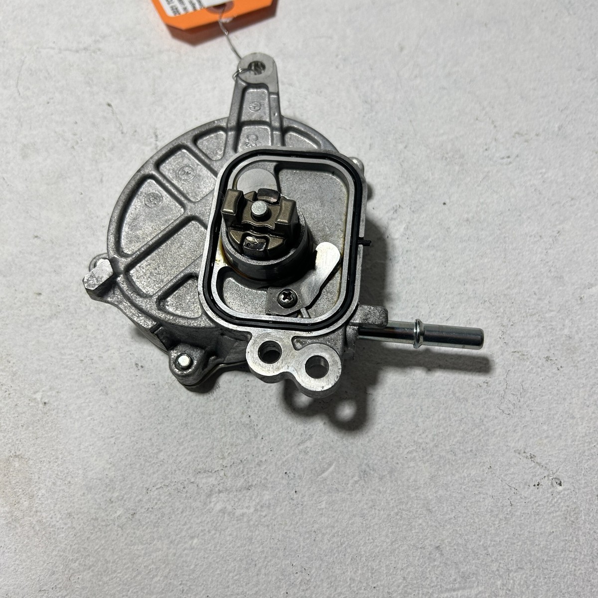 1173 SSK200253BLK Men's Benji Ultra Flex 3.0 MaxTRAX® Soft Toe Athletic