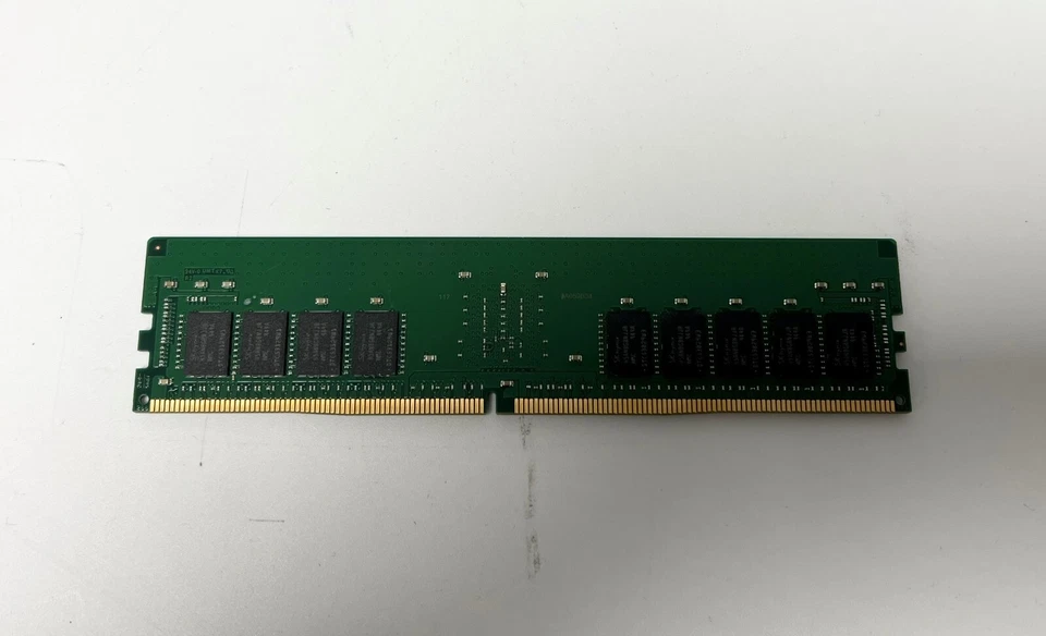 Hynix 16GB (1x16GB) 2Rx8 DDR4 2933MHz PC4-23400Y-R ECC Registered Memory Module - Image 3 of 3