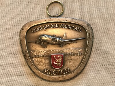 RUND UM DEN FLUGPLATZ, KLOTEN Vintage Airplane Medallion