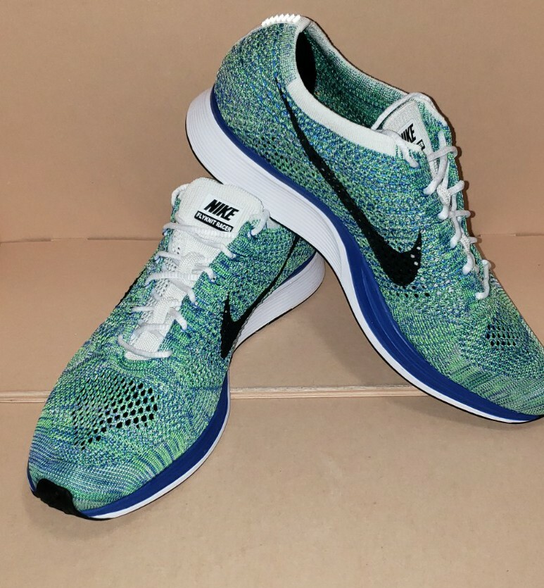 NIKE FLYKNIT RACER MEN