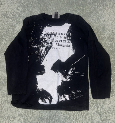 Maison Margiela Herren Langarm Rundhals T-Shirt Schwarz/Weiß Logo Print L