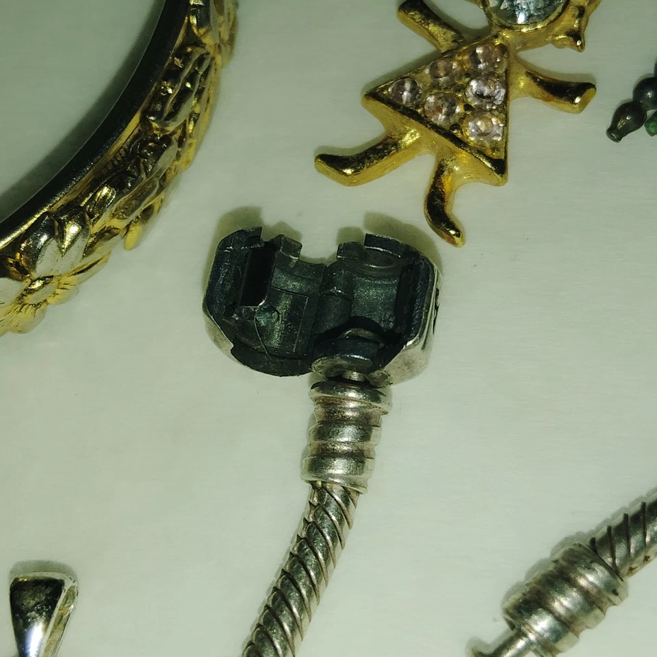 Vintage riesiges Konvolut Modeschmuck Konvolut Sterling Silber Ohrringe, Broschen Armband - Bild 4 von 4