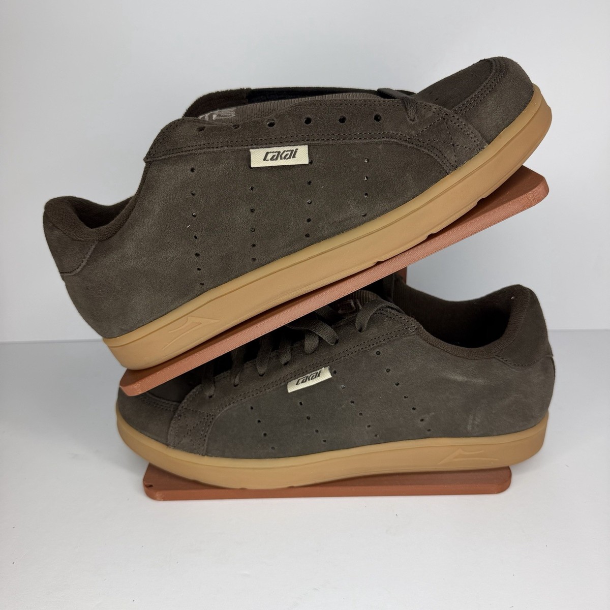 2003 LAKAI Kingston Brown Suede Size 10 NWB PUFF 2000's Skate
