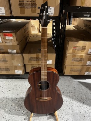 Breedlove Discovery S Concert Acoustic Guitar - Mahogany