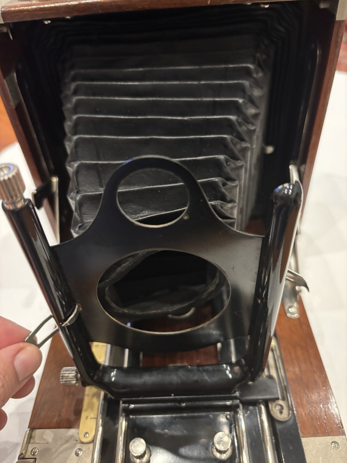 Tropen Knapp Vintage Camera Dresden German Made. As Is.