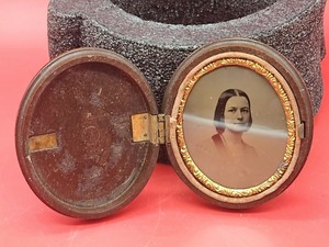 Vintage Ambrotype woman portrait 1861  in a daguerreotype case S.Peck & Co.