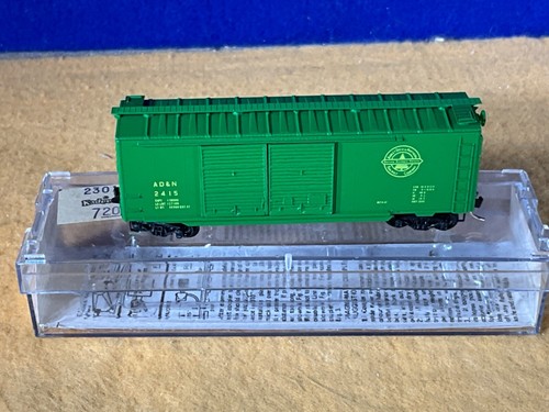 L11-92 TRAIN - DOUBLE DOOR BOX CAR - N SCALE - KADEE MICRO-TRAINS #23010 - NIB - Picture 3 of 10