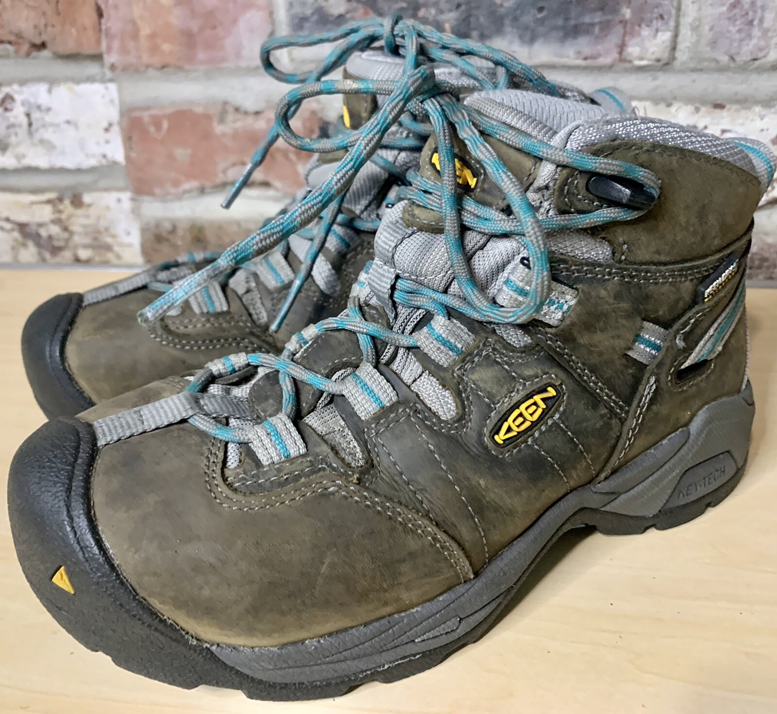 Keen Women's Targhee II Mid Waterproof 