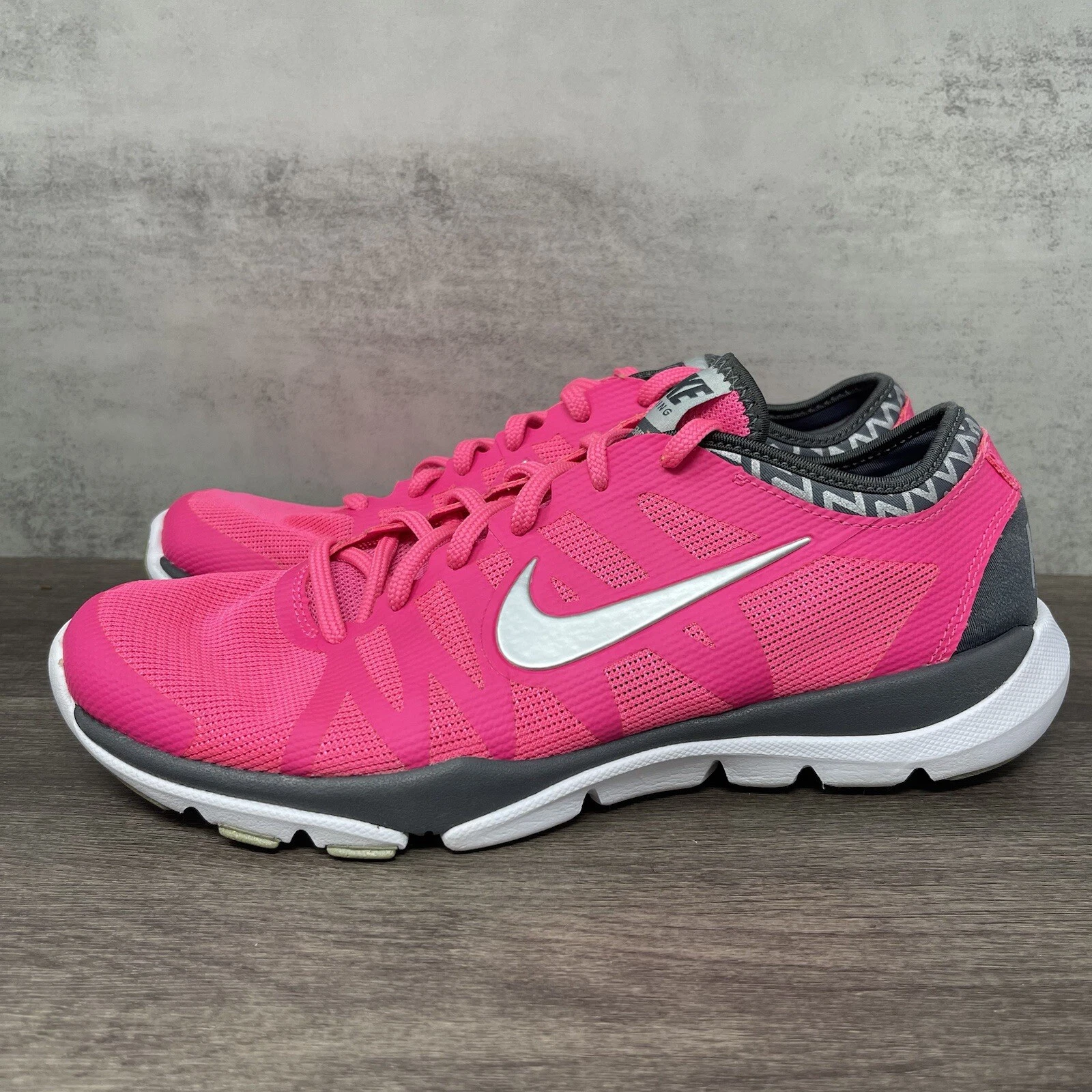Chaussures de course Nike Flex Supreme tr 3 femme taille 9 rose noir blanc 683138 604