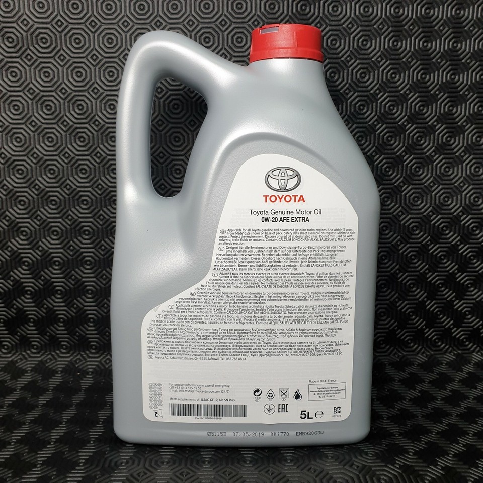 GENUINE TOYOTA VOXY HYBRID ESTIMA ENGINE OIL 0W20 FULLY SYNTHETIC 08880 ...