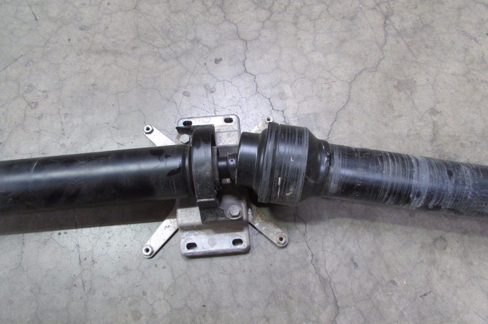 Maserati Granturismo, Drive Shaft, Rear, Used, P/N 228857