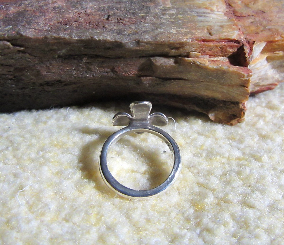 James Avery Retired 925 Sterling Silver Dogwood Blossom Ring Size
