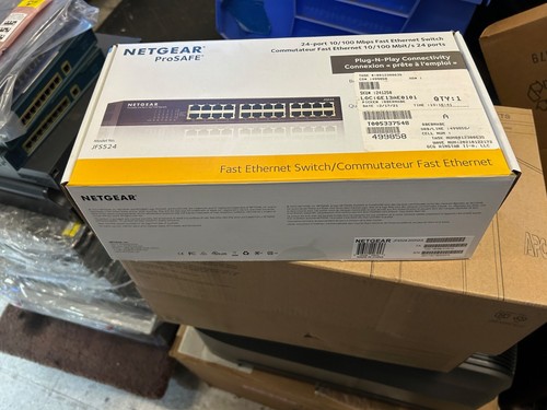 NETGEAR ProSafe (JFS524) 24-Ports External Switch Brand New - Picture 3 of 4