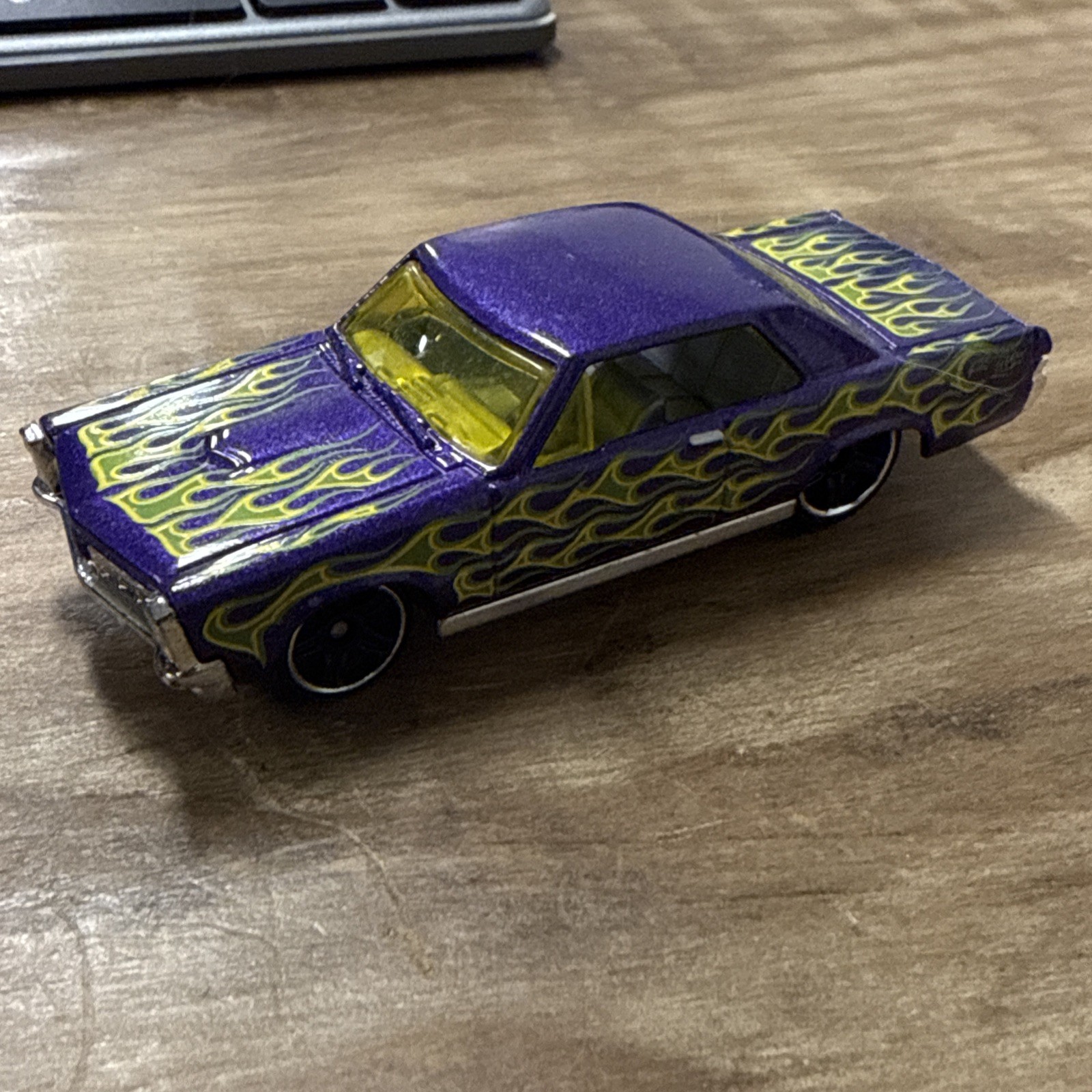 Picture 1 of 4